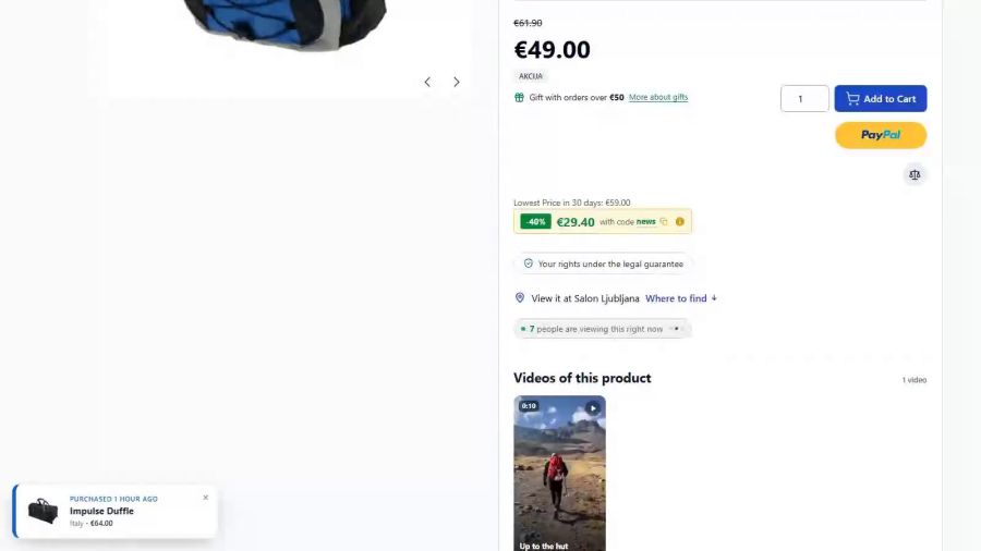 Under the button of the product page the hints rotate: how many were sold, how many people are viewing it and how many are left in stock
