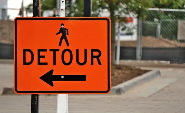Managing link redirects in Magento 2 store